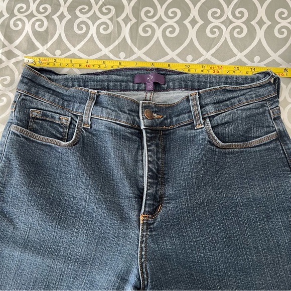 NYDJ straight leg jeans - Picture 2 of 9